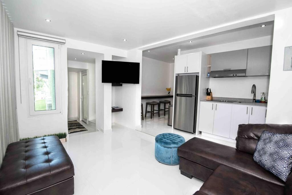Modern 2Br With Kingbed In The Heart Of Isla Verde Strip Apartamento San Juan Exterior foto